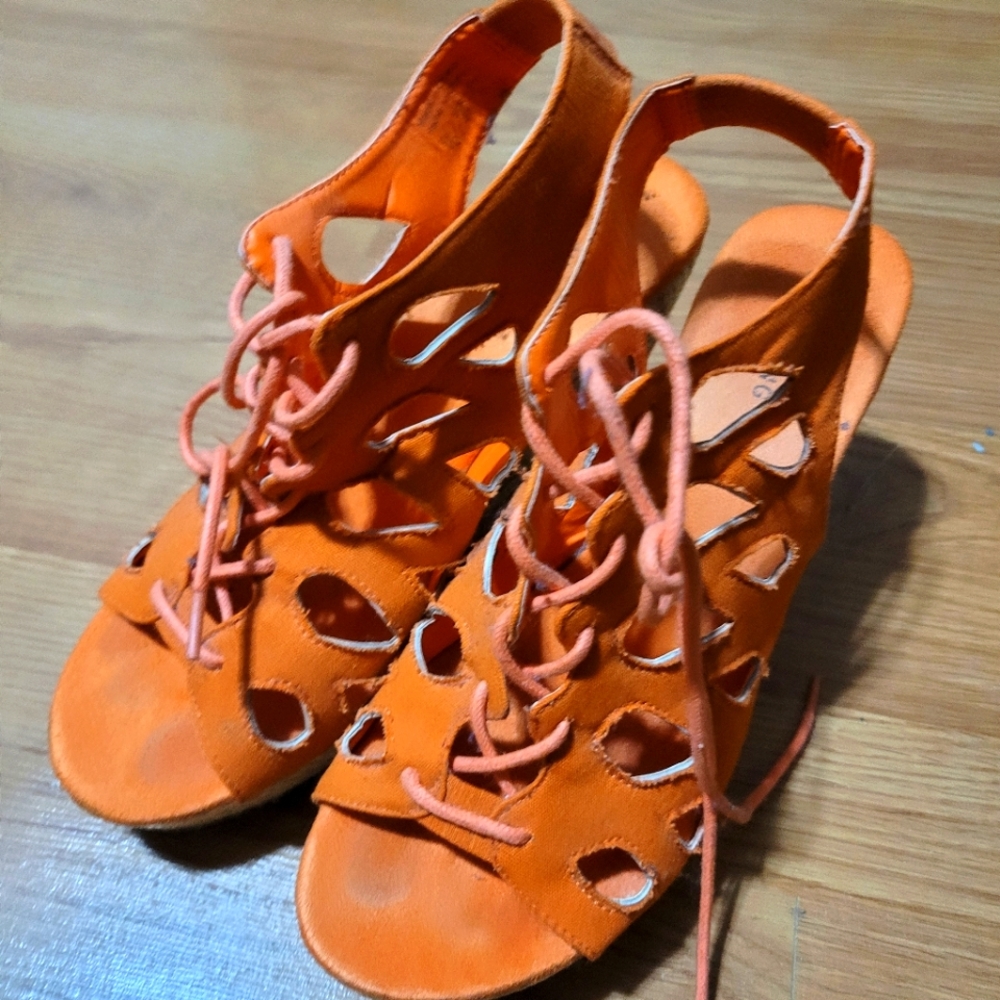 Wedge sandals